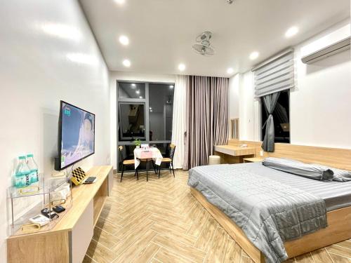 Serviced Apartment With High View in An Khanh
