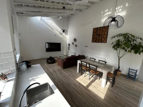 Létesítmények, Costa Maresme, Barcelona ,Valentinos House & Pool in Vilassar de Dalt
