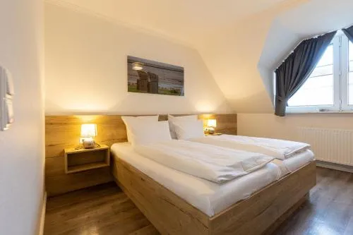 Cuxlandhotel Doppelzimmer 115 in Dorum Neufeld, Deutschland