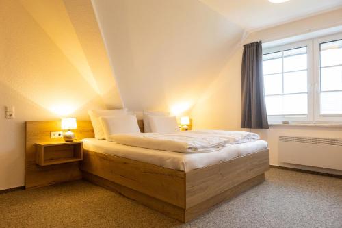 Cuxlandhotel Doppelzimmer 123 in Dorum Neufeld, Deutschland