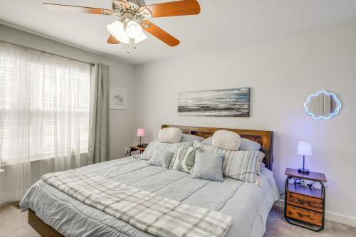 1 Mi to Colonial Beach Boardwalk Home with Fire Pit 1 Mi to Colonial Beach Boardwalk Home with Fire Pit