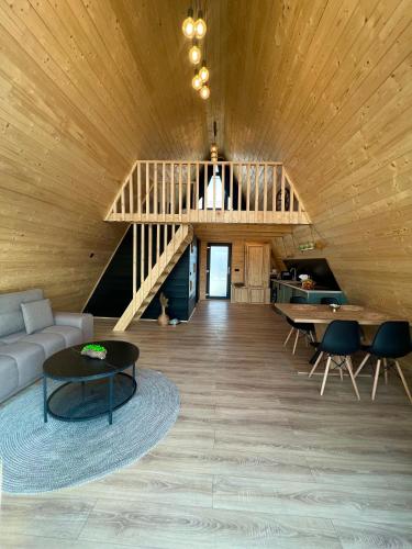 Saltwood A-Frame, Free Parking in Sandulesti