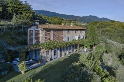 Luxury Pool Villa Oliveto 12 - Belcantovillas