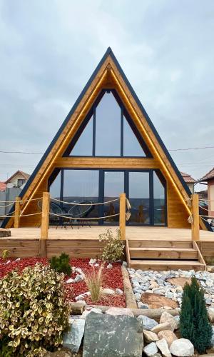 Saltwood A-Frame, Free Parking