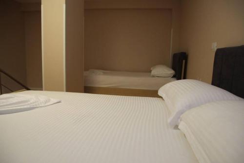 Pampas Duplex Rooms – Durres, DC