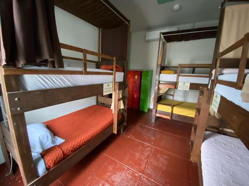 Bed in 6-Bed Dormitory Room image 8