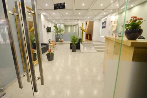 Hotel Byron - image 13