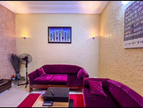 Chic Shop House in โคโตนู