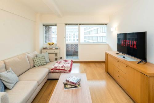 Bright 2-Bed Flat Near St Paul’s - image 13