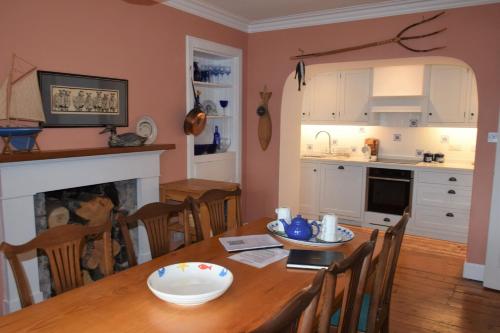 Viesnīcas āriene, Elm Cottage in Kippford