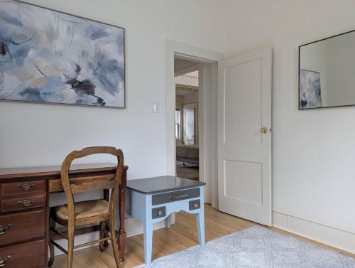 New! 2br1ba Convenient To 9th St, Ncssm thumb 3