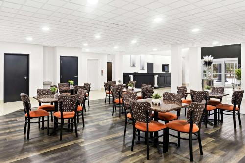 Sans Boutique Hotel & Suites - image 13