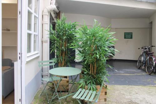 Charming apartment in the heart of the 18th - image 10