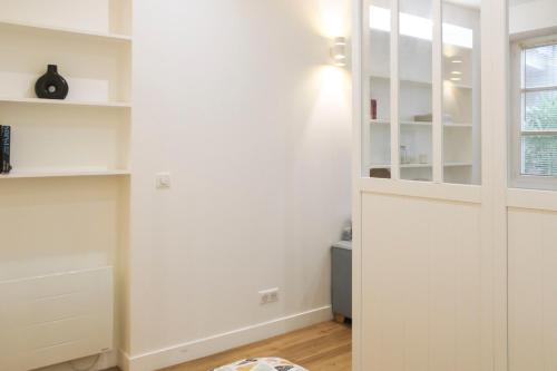 Charming apartment in the heart of the 18th - image 7