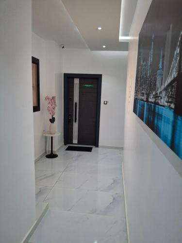 One-Bedroom Apartment room in Seckebe Immo Et Business Studio Gris