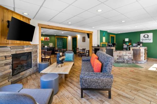 كواليتي إن داون تاون هيلين (Quality Inn Downtown Helen) in هيلين - جورجيا