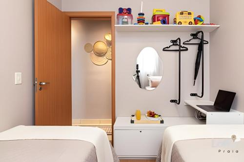 Apartamento próximo ao Praia Clube