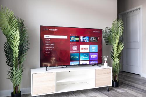 Luxe Escape Near DT Indy Luxe Escape Near DT Indy