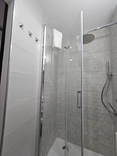 Double or Twin Room with Balcony image 10