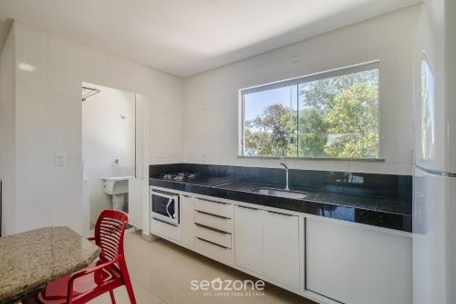 Condomínio com Piscina na Praia do Mutá em Porto-BA - MUT