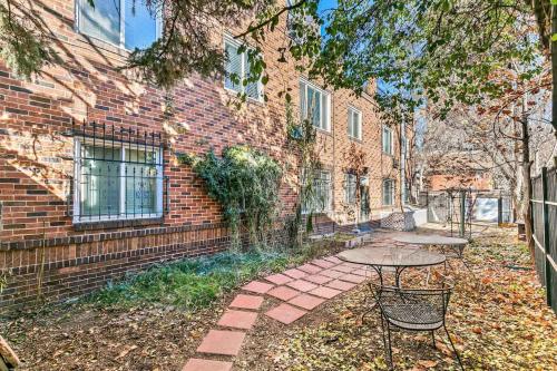 Detroit by Modern Midstay - On City Park #T22 in Northeast Park Hill