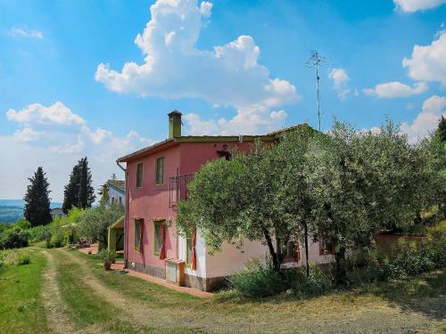 Holiday Home Conte Francesco I-3 by Interhome in Чертальдо