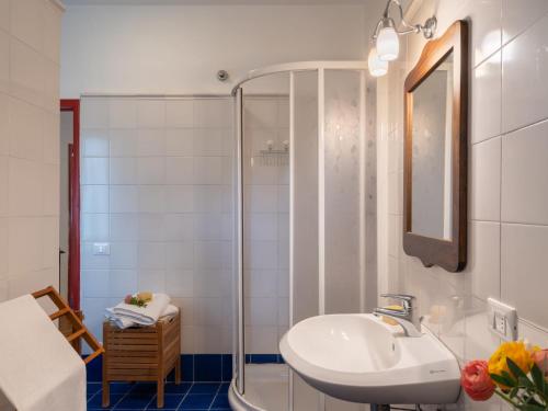 Holiday Home Borgo Castagnoli-4 by Interhome