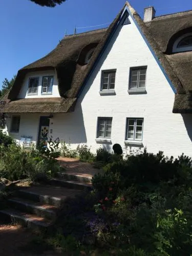 Fewo 2, Achtern Diek 3a Zingst in Zingst, Deutschland