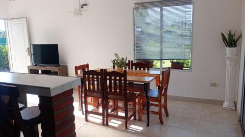 Facilities, La Pasionaria, casa de descanso en villa El Dique in El Encon