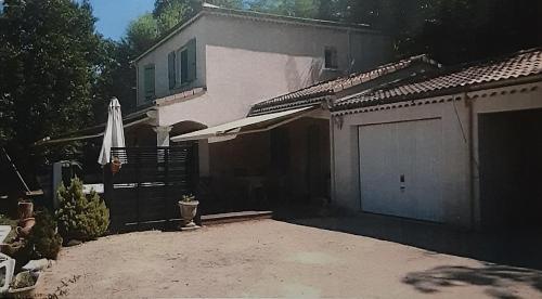 Chambres dans villa avec vue magnifique in Livron-sur-Drome