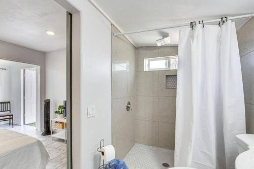 Quaint Coachella Studio with Shared Yard! in Coachella, USA