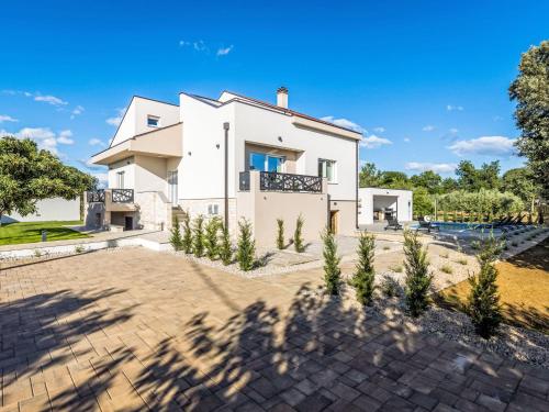 Holiday Home Certus by Interhome in Briševo