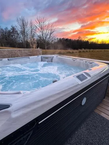 Idyllisches Apartment mit exklusivem Whirlpool in Steinhöring, Deutschland
