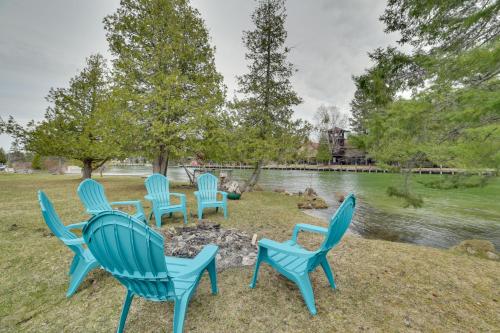 Cabin on Inland Waterway River with Boat Dock! in Cheboygan, USA