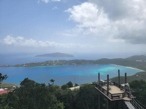 Tropical Treehouse In Paradise St Thomas in Nazareth