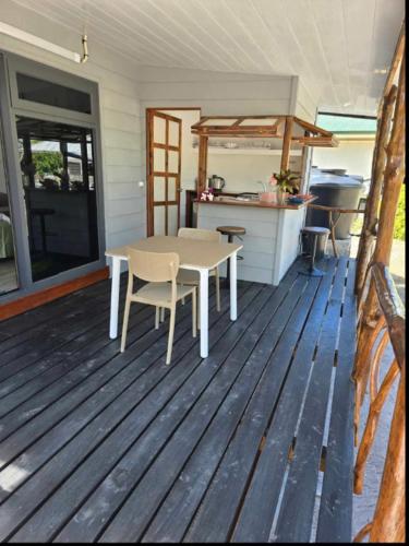 Tematavainui lodge in Tikehau Atoll