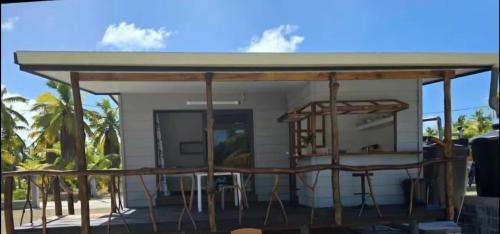 Tematavainui lodge in Tikehau Atoll