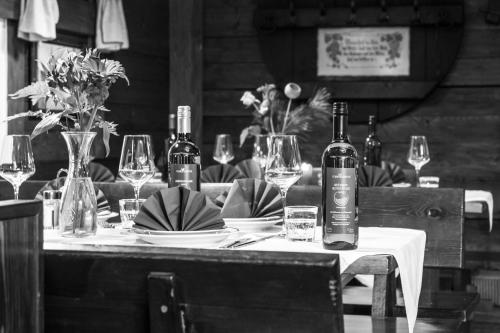 Winzerhotel Gumpoldskirchen – Gumpoldskirchen, VA