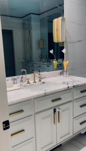 Feeling at home Feeling at home