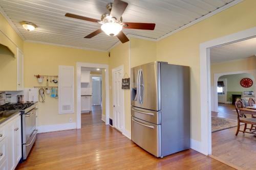 Charming Georgetown Home - Walk to Downtown! detail