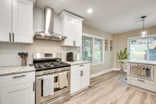 Modern Atlanta Vacation Rental Near Downtown! in Gresham Park