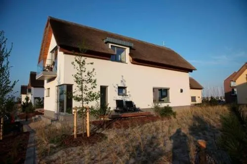 Ostsee - Reetdachhaus Nr 33 "Achternhuis" im Strand Resort in Heiligenhafen, Deutschland