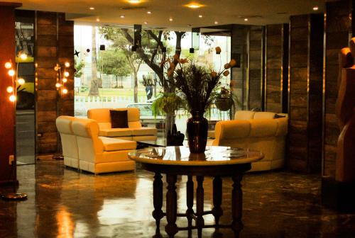 Lobby, Hotel Mayoral in Lisandro de la Torre