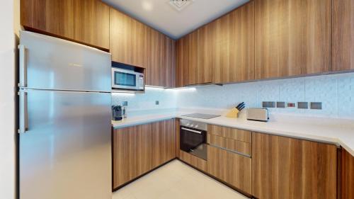 Locations I Avani Palm View I Luxury 2 Bedroom I Sea View I Pool, Gym, Parking, Wi-Fi, Dubaj (zdjęcie 4)