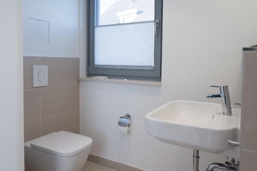 Ostsee - Ferienhaus Nr 57 360 Grad & Meer im Strand Resort 1.1km von Graswarder entfernt