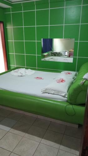 1 double bed