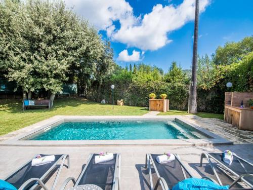 Holiday home with large private pool Holiday home with large private pool