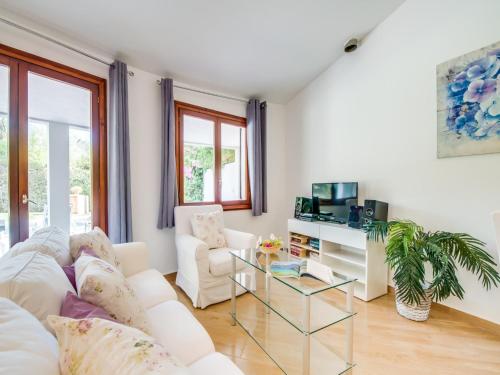 Holiday home with large private pool Holiday home with large private pool