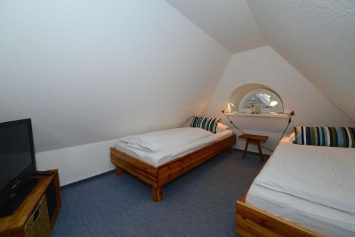 Apartment image 7