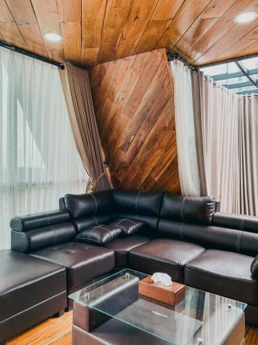 Nimo Tea Resort in Pangalengan